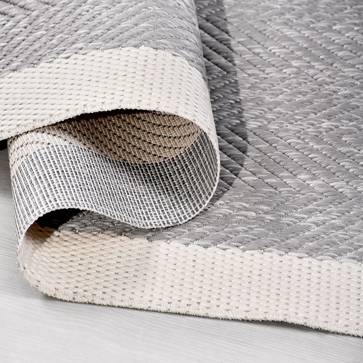 Enzo 03 Gri Krem Kaymaz Tabanlı Sisal Halı