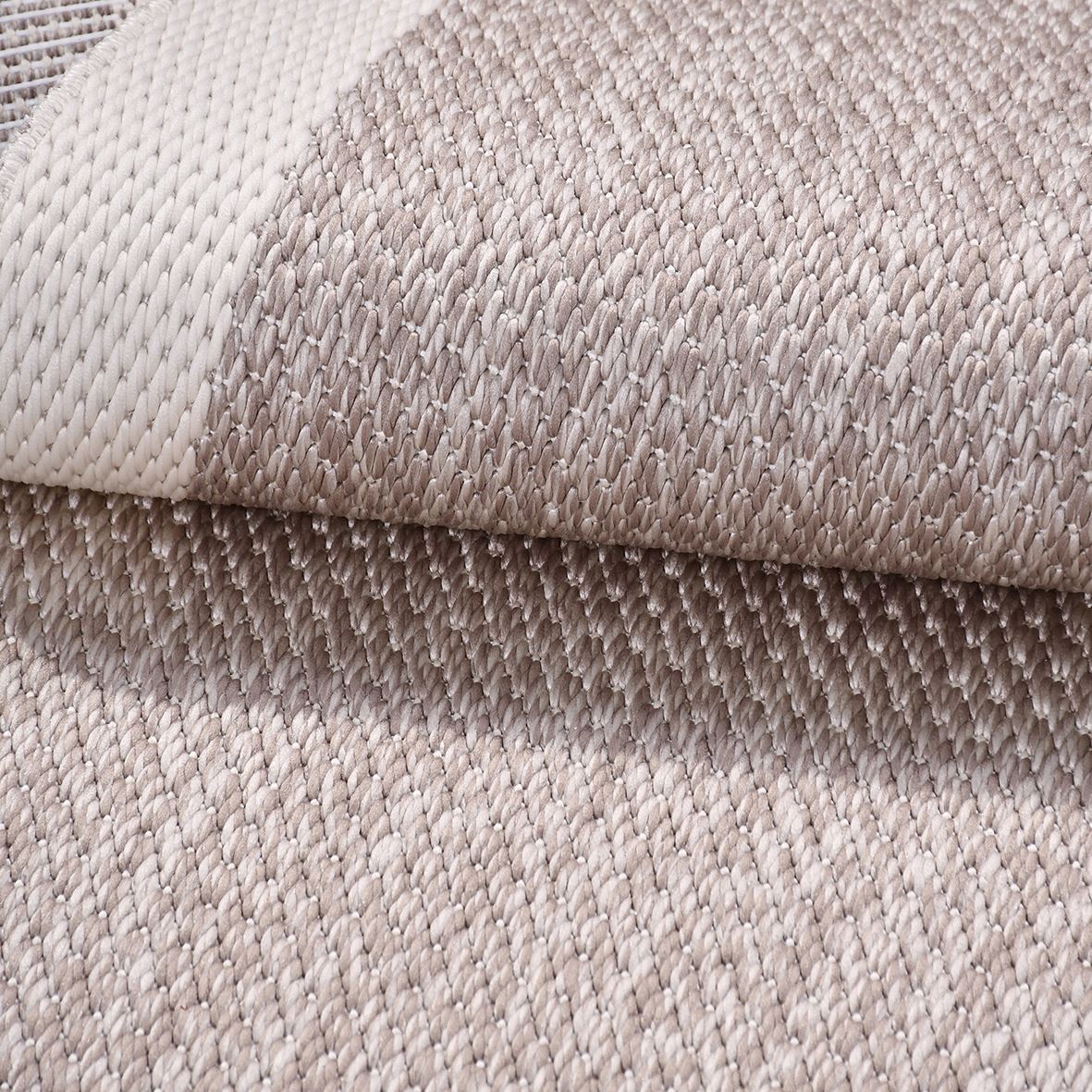 Enzo 10 Beige White Kaymaz Tabanlı Sisal Halı